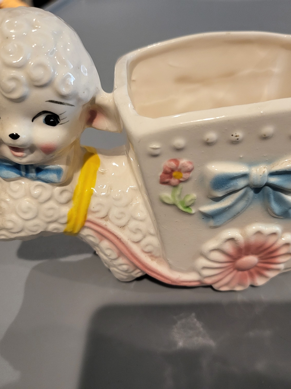 Vintage Rubens Originals Lamb Planter #627 Japan